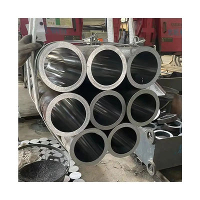 DIN 2440 Standard Precision Steel Pipe Customized Length with Plastic Pipe Cap and Iron Protector End Protection Options