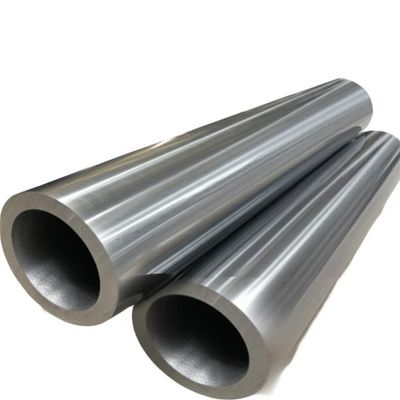 Thick Wall Pipe Seamless steel pipe in Round Section Shape